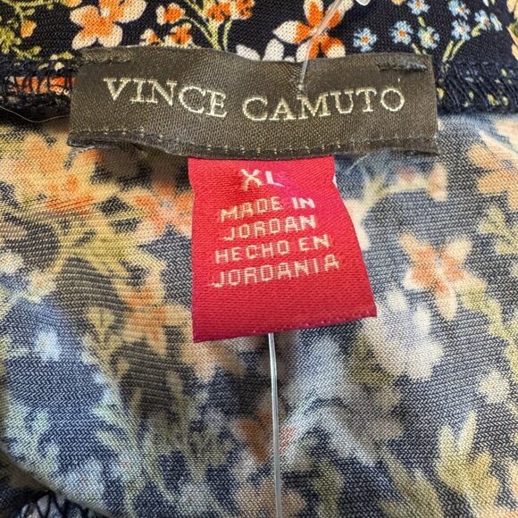 NWT Vince Camuto 3/4 Length Sleeve Navy Floral Top - Picture 2 of 7